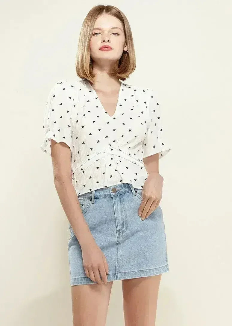 Women's Triangle Print Puff Sleeve Blouse in White triangle | Femstylo